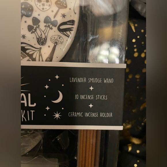 MYSTICAL WELLNESS KIT-NIB - Picture 4 of 6